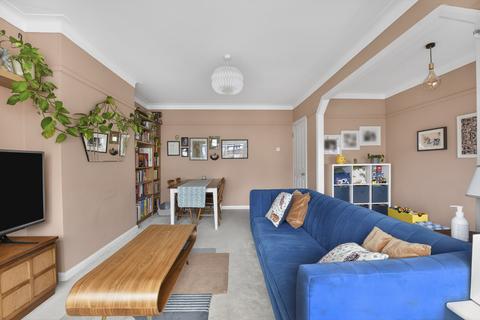 3 bedroom maisonette for sale, Sandall Close, Ealing, W5