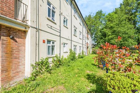 2 bedroom ground floor flat for sale, Priory Road, Oxford, OX4
