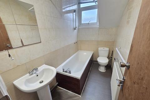 undefined, Whitehorse Road, Croydon, CR0 2LA