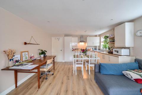 1 bedroom flat for sale, Bullingdon Road,  Oxford,  OX4