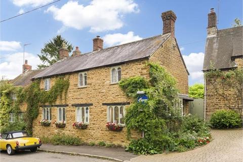 undefined, Red Lion Street, Banbury, OX17