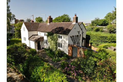 4 bedroom detached house for sale, Green Lane, Audlem, CW3