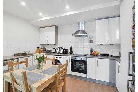 Stanley Road, London, W3