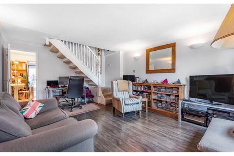 2 bedroom semi-detached house for sale, Ruby Close, Wokingham, RG41