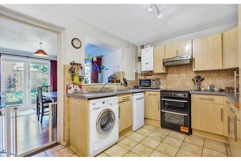 2 bedroom semi-detached house for sale, Ruby Close, Wokingham, RG41