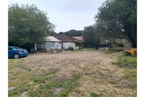 3 bedroom semi-detached bungalow for sale, Nine Mile Ride, Wokingham, RG40