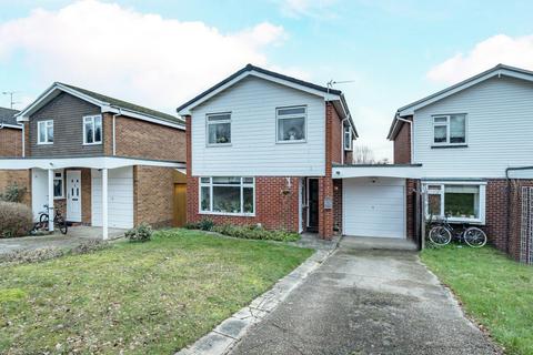 undefined, Wilders Close, Surrey GU21