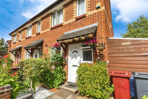 3 bedroom semi-detached house for sale, Fatherson Road, Reading, RG1