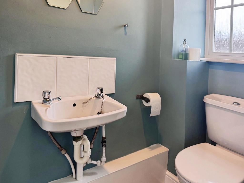 Ground Floor WC