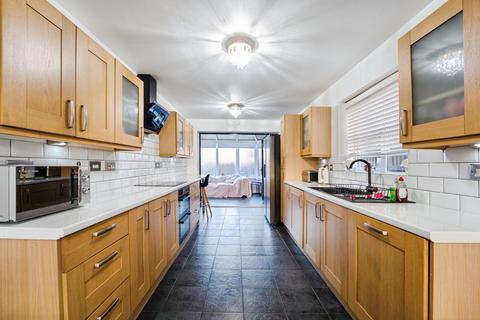 4 bedroom detached house for sale, Coalport Drive, Winsford, CW7