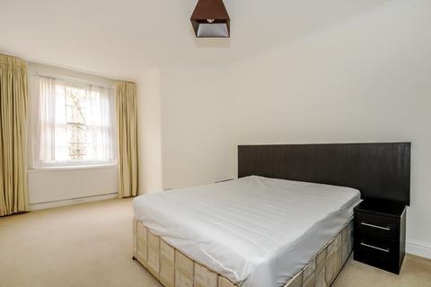 2 bedroom flat to rent, Grove End Road, St John's Wood, London, NW8