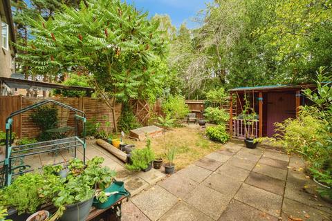 undefined, Nuthurst, Bracknell, RG12