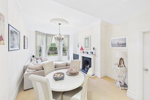 2 bedroom apartment for sale, St. Marys Road, Cromer