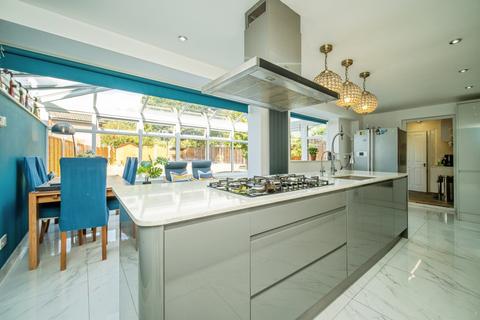 undefined, Timline Green, Bracknell, RG12