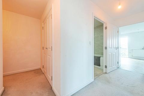 2 bedroom flat for sale, 1 Strong Drive, Basingstoke, RG21