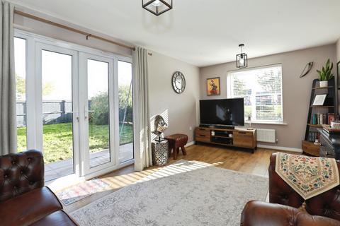 3 bedroom detached house for sale, Randalls Drive, Crewe, CW1