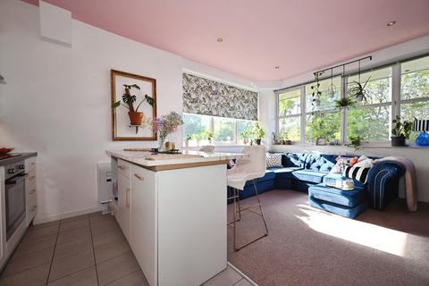 1 bedroom flat for sale, Emmview Close, Wokingham, RG41