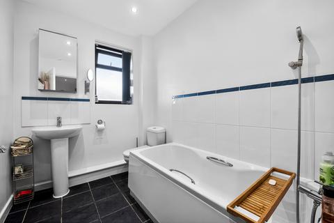 undefined, Henwick Lane, Thatcham, RG18