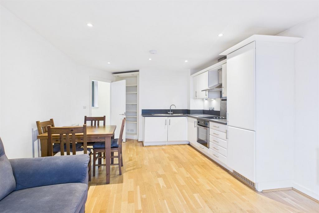 Livingroom/Kitchen