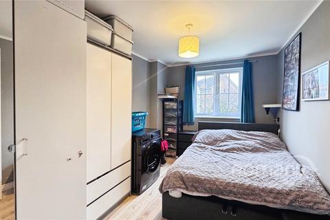 2 bedroom apartment for sale, Woodland Walk, Aldershot, Hampshire