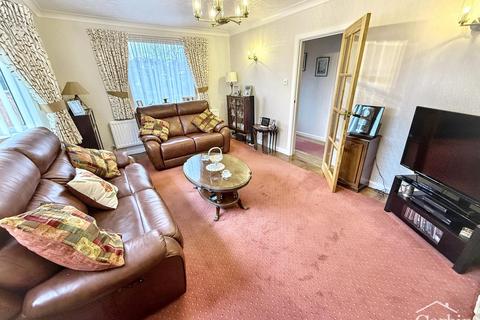 3 bedroom bungalow for sale, Knighton Heath Road, Bournemouth, BH11 9