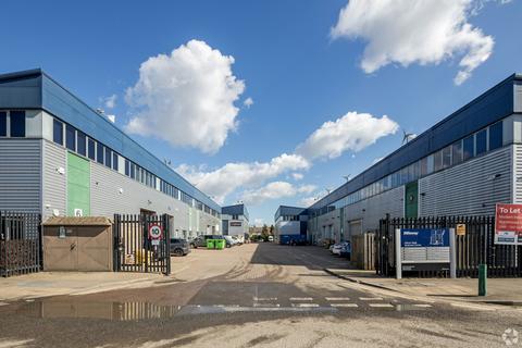 Warehouse to rent, 14 Wandle Way Mitcham CR4 4FG