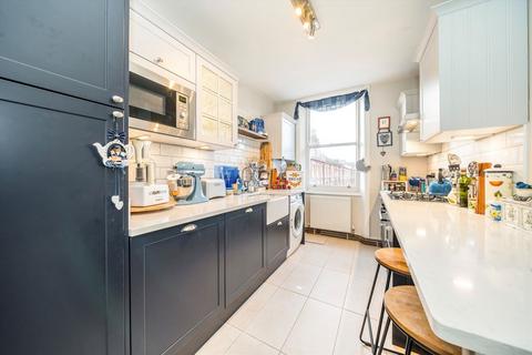 2 bedroom flat for sale, Nevern Square, London SW5