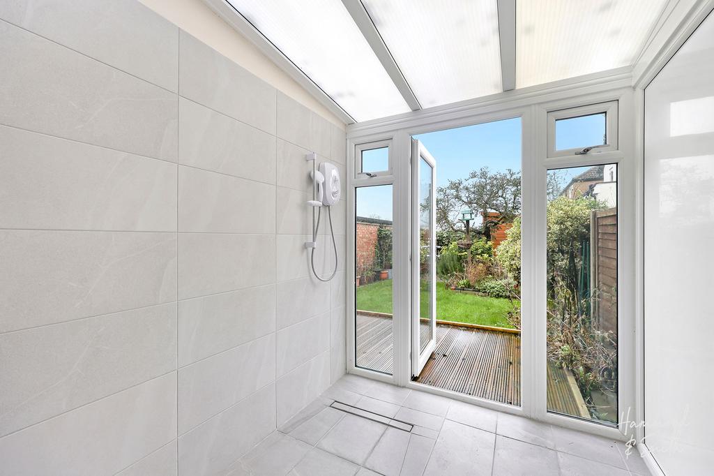 Conservatory / Shower Room