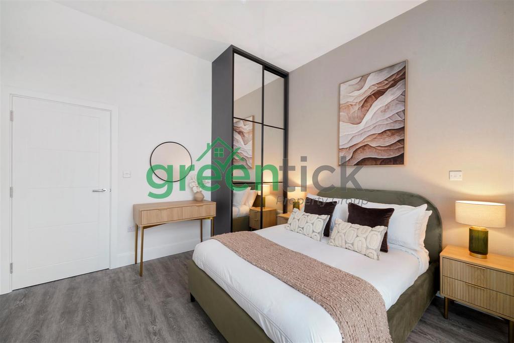 1 bed THE STOW, HARLOW - zvty JUHj Su5 Wv7k NGF0p.jpg