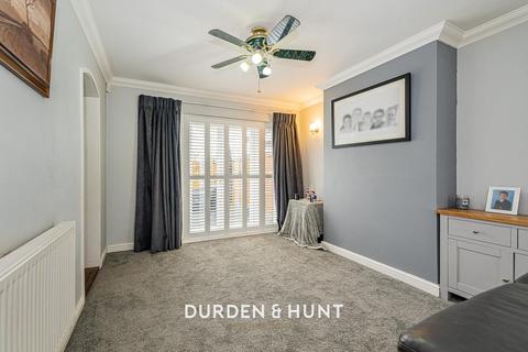 undefined, Doncaster Way, Upminster, RM14