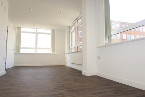 undefined, BOURNEMOUTH STUDIO WITH PARKING