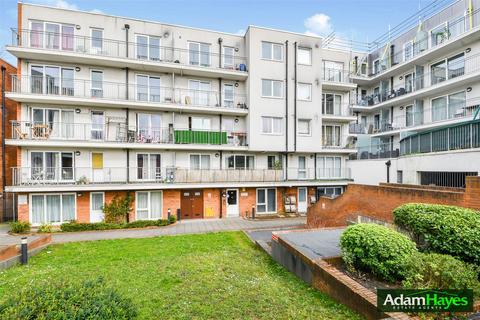 2 bedroom apartment for sale, 68 Lankaster Gardens, London N2