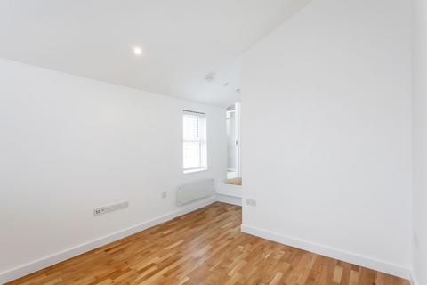 undefined, Flat 3 53 Grosvenor Road