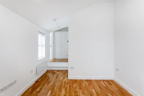 undefined, Flat 3 53 Grosvenor Road