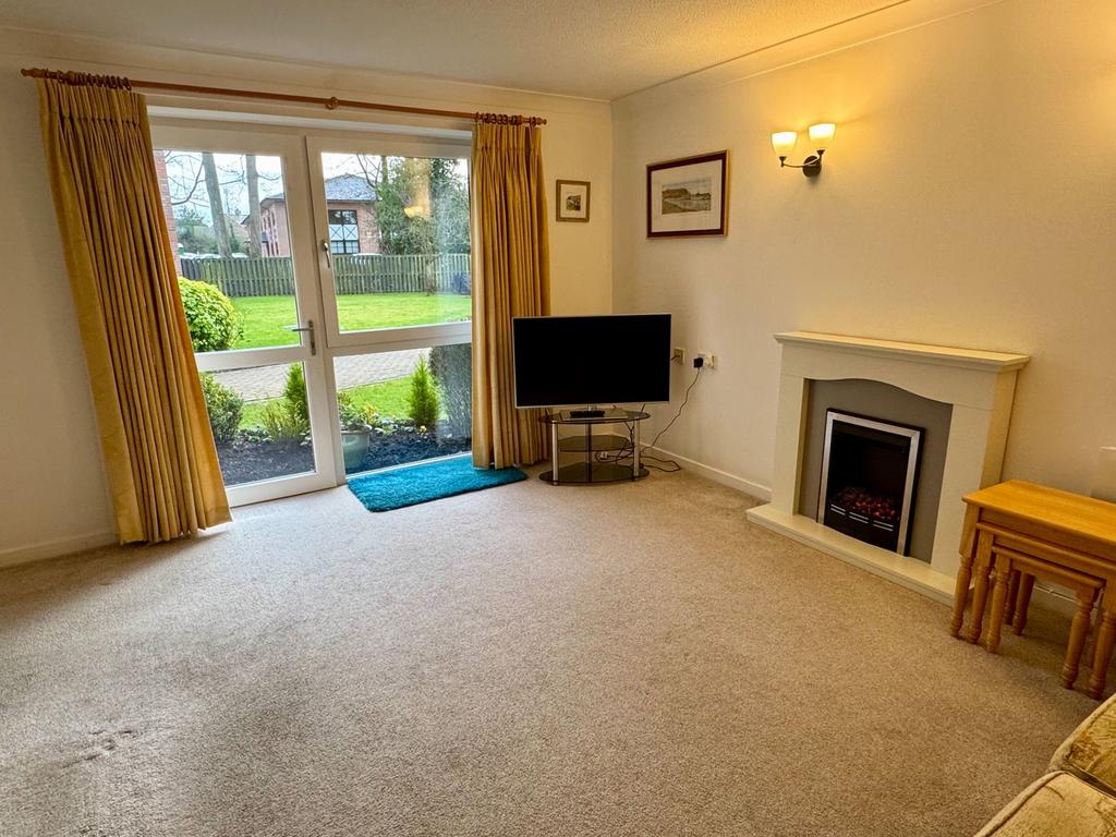 Living room, fireplace