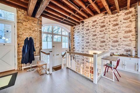 2 bedroom duplex for sale, Tyers Gate, London, SE1