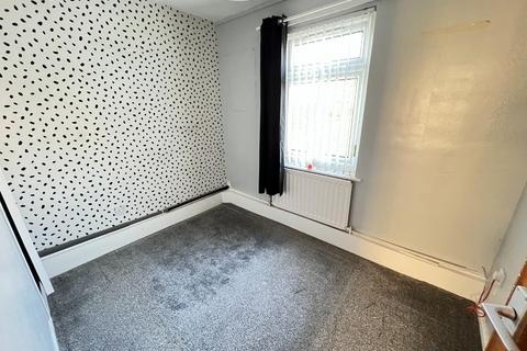 3 bedroom end of terrace house for sale, Langdale Place, Newton Aycliffe