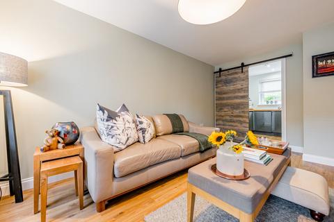 2 bedroom flat for sale, 53 Holmlea Road, Flat 0/1, Battlefield, Glasgow, G44 4BL