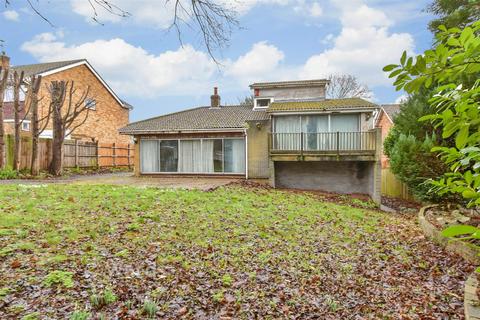 5 bedroom detached house for sale, Istead Rise, Gravesend DA13