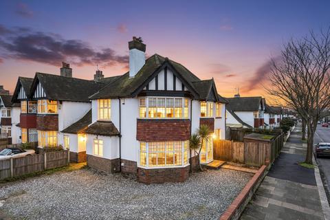 undefined, New Church Road, Hove, BN3