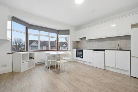 3 bedroom apartment for sale, Northfields Ave W5