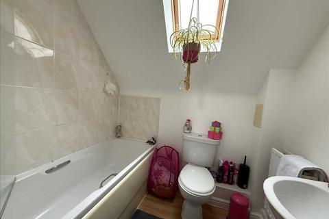 undefined, Wren Close, CORBY
