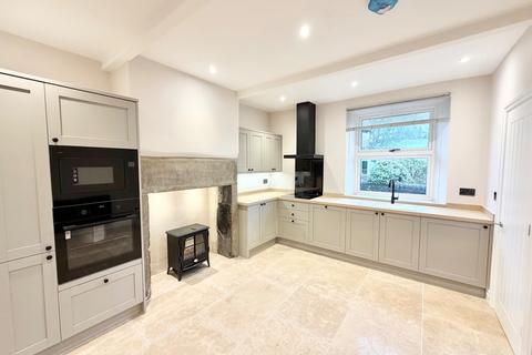 3 bedroom terraced house to rent, Lane Ends, Midgley, HX2 6TU