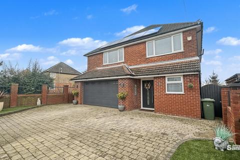 4 bedroom detached house for sale, Little Barn Lane, Mansfield, NG18