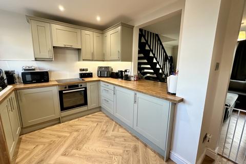 3 bedroom terraced house for sale, Church Grove, Newport, Barnstaple, EX32