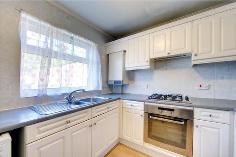 1 bedroom flat to rent, Chaucer Close, Gateshead, Tyne and Wear