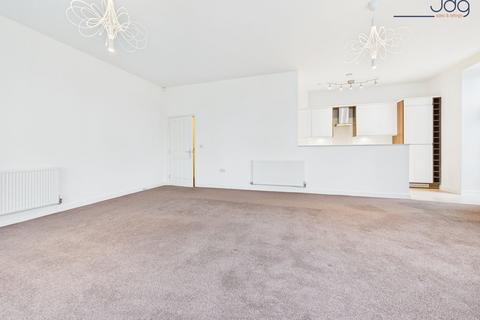 2 bedroom property for sale, Kershaw Drive | A Rare Ground-Floor Home with Parking and Outdoor Space