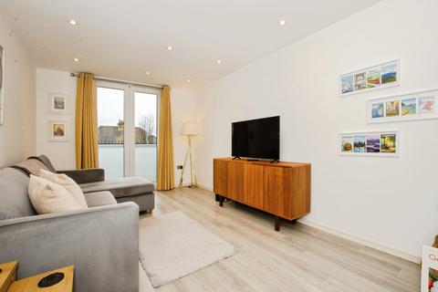 1 bedroom apartment for sale, 2 Roxborough Avenue, Harrow, HA1