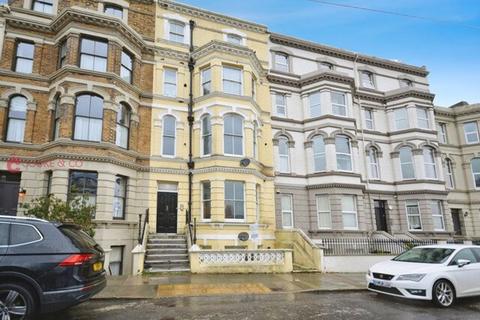 1 bedroom flat to rent, Dalby Square, Margate, CT9 2ER