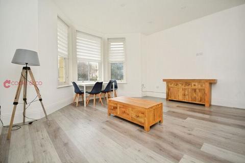 1 bedroom flat to rent, Dalby Square, Margate, CT9 2ER